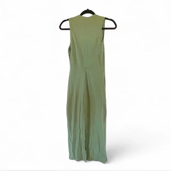 lululemon athletica Avocado Olive Green Sleeveless Midi Dress - Picture 4 of 7